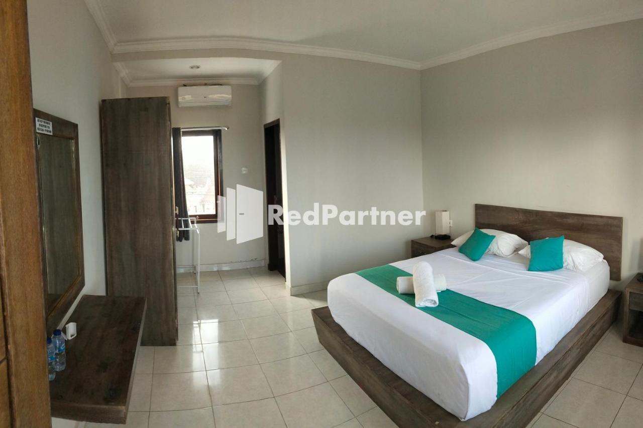 Pondok Sentana Guest House At Jalan Raya Uluwatu Redpartner Ungasan Exteriör bild